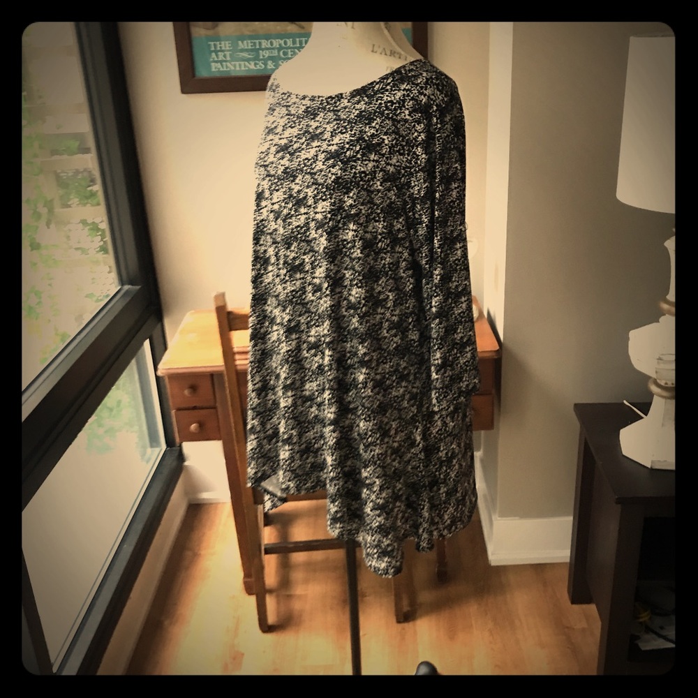 Alfani Black & White Long Sleeve  Dress Sz 2XL